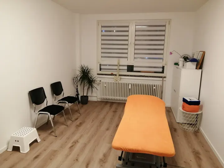 ETA-Med — pt-studio in Vahrenwald, Hannover — 2