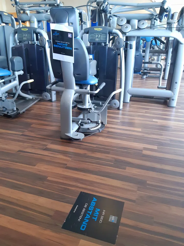 AJ`s Fitness — Fitnessstudio in Moosach, München