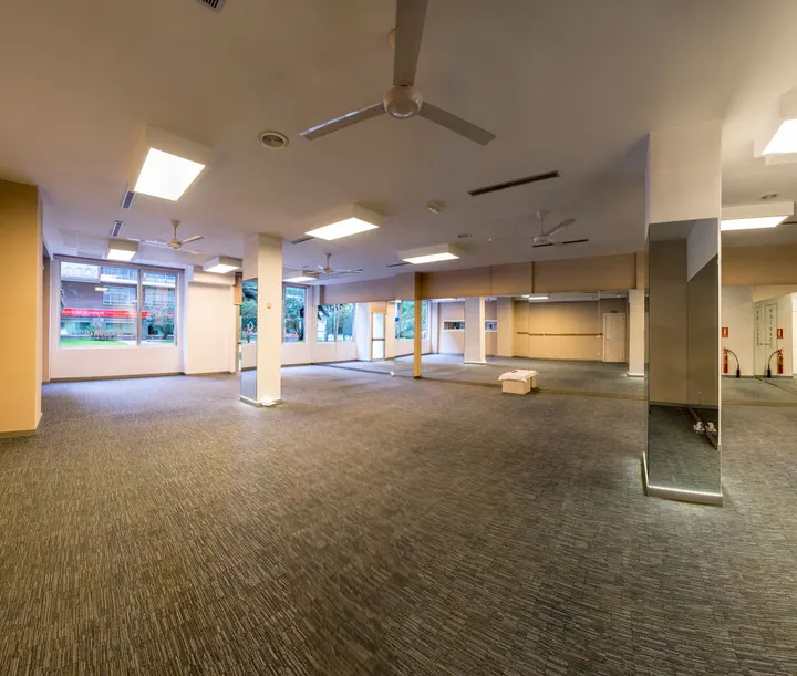 Bikram Yoga Castellana — yoga-studio en Tetuán, Madrid — 3