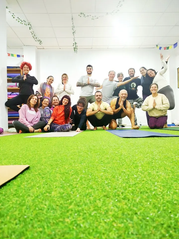 Ara Yoga Y Bienestar — Yoga en Boqueres, San Vicente del Raspeig