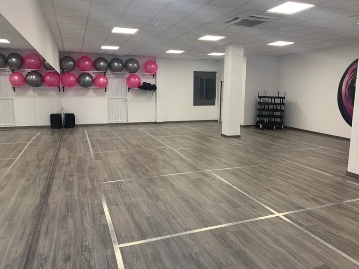 Elite Io Dance Studio — baile-studio en Fortuna — 3