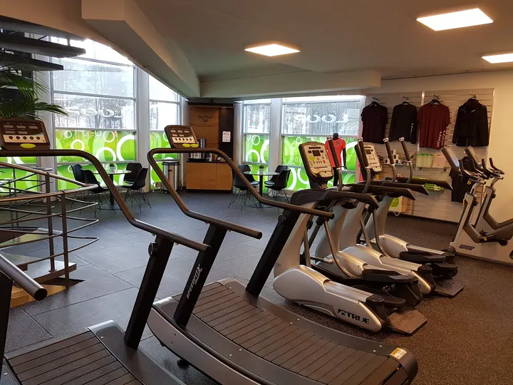 Emil Mark Fitness — Træningsstudio i Værløse