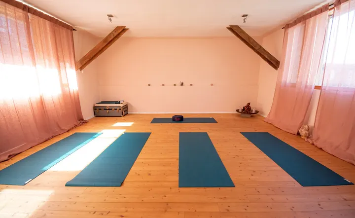 Yasmin Yoga — Yoga in Wieblingen, Heidelberg