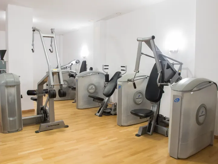 ZONA DE ENTRENAMIENTO PERSONAL ZEP — entrenamiento personal-studio en Zaragoza — 3