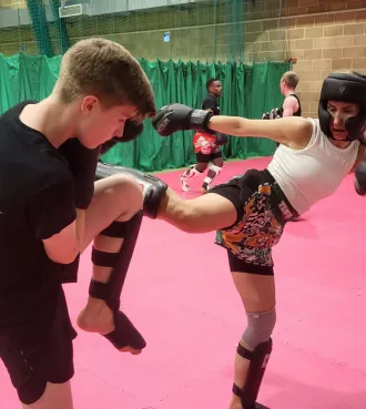 Team Shark Clapham Junction Martial Arts Academy. Muay Thai. Kickboxing. Muay Boran. Boxing — boxing-studio in Battersea, London — 2