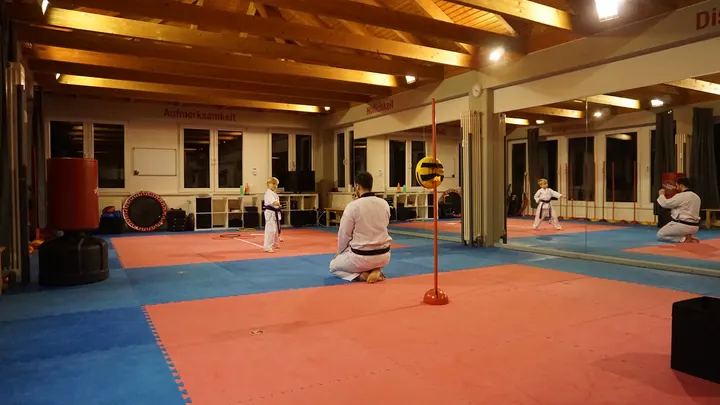Karateschule Gina Rauh-Förster — kampfsport-studio in List, Hannover — 2