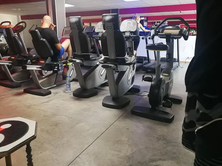 Thau Center Form — salle de fitness-studio à Montpellier — 5