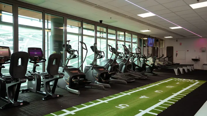 Njoy Fitness Den Haag — Sportschool in Haagse Hout, Den Haag