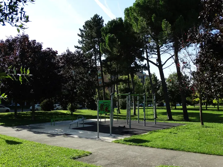 Circuito de calistenia Paderborn — Entrenamiento funcional en Buztintxuri-Euntzetxiki, Pamplona
