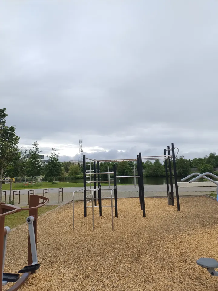 Parc de street workout — Salle de fitness à Plaine de Baud, Rennes