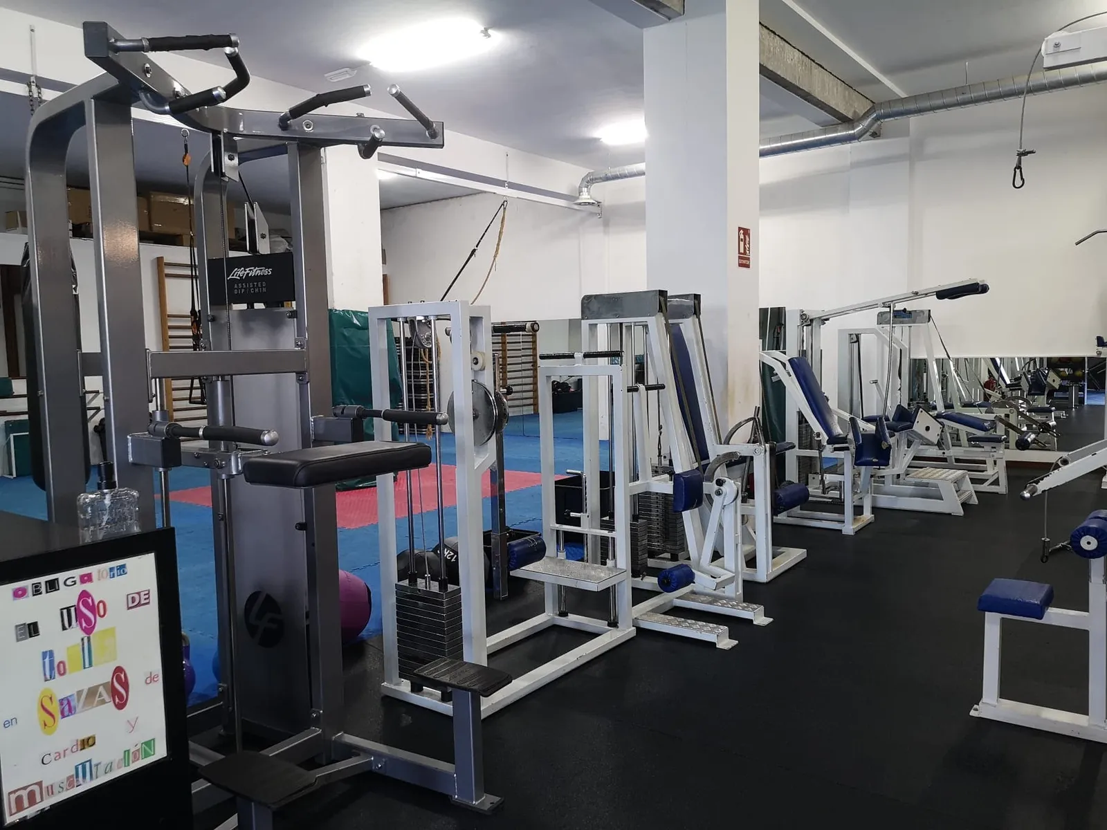 Ferro's Ximnasio — träningsstudio-studio i Lalín — bild 4
