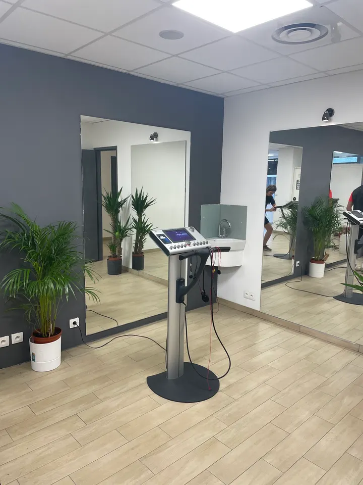 Iron BodyFit Francheville — récupération-studio à Francheville, Lyon — 3