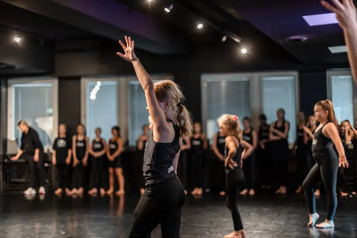 Star Dance Studio — tanssi-studio – Espoo, Helsinki — 3
