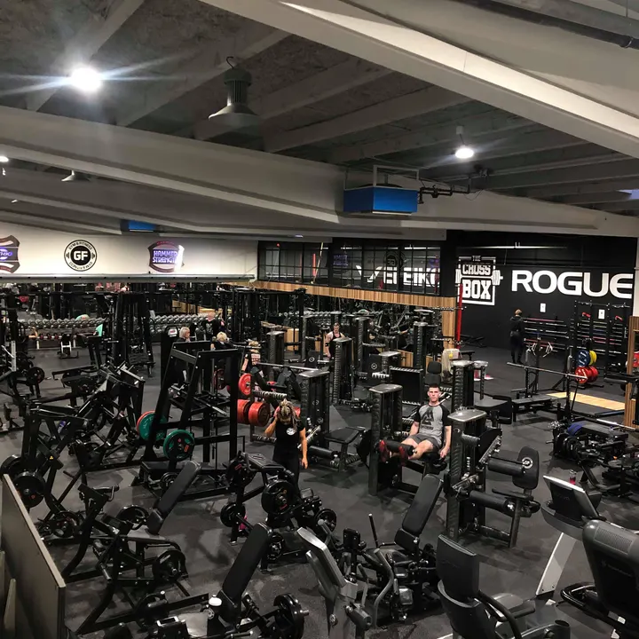 Gym & Fitness Aalborg — fitness studio-studio i Frydendal, Aalborg
