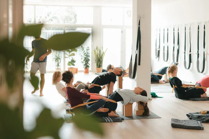 iogaprop. Centro de yoga y pilates. — yoga-studio en Salt — 5