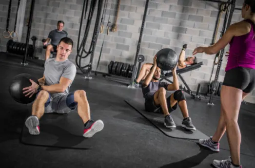 Fitnessclub Energy Froukje Wartenaweg — sportschool-studio in Heerenveen — 2